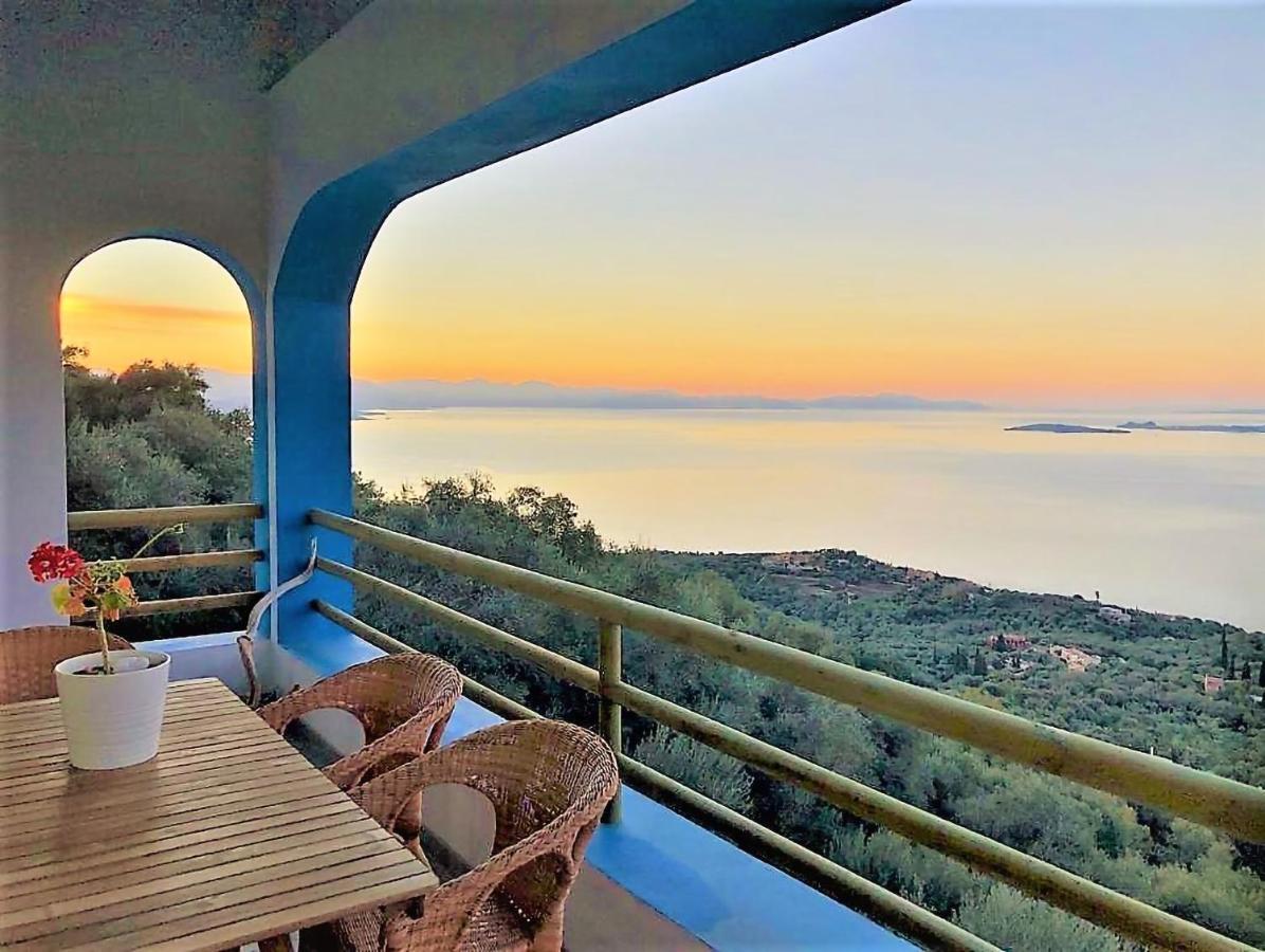 Hébergement de vacances House Tanna Of Intaba Spectacular Sea Views Corfiot Riviera Spartilas Corfu Island Greece Close To Ipsos Spartylas